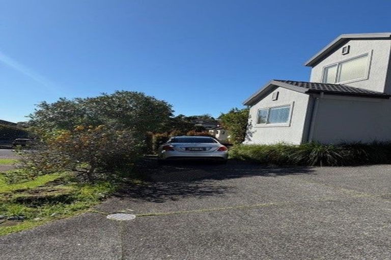 Photo of property in 54 Helvetia Drive, Browns Bay, Auckland, 0630