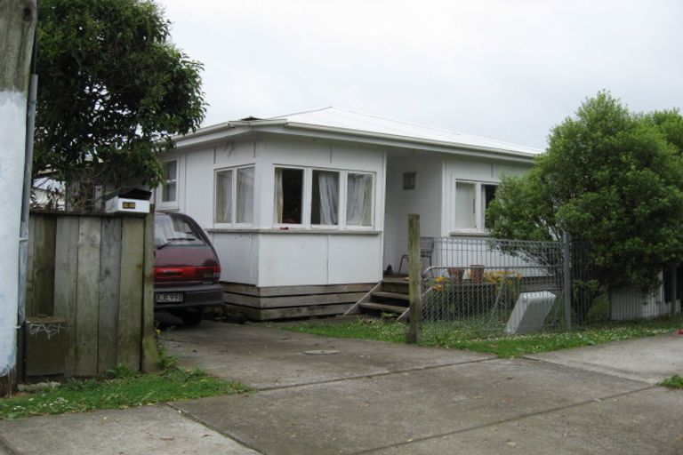 Photo of property in 31 Hall Avenue, Mangere, Auckland, 2022