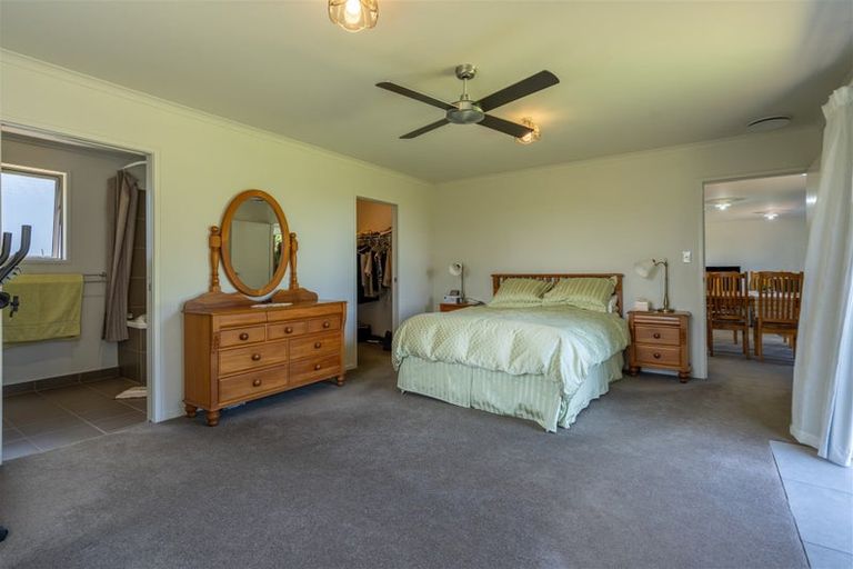 Photo of property in 115 Ruapekapeka Road, Towai, Hikurangi, 0182