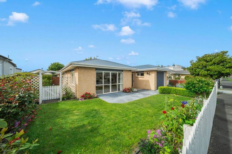 Photo of property in 9 Hogg Crescent, Masterton, 5810