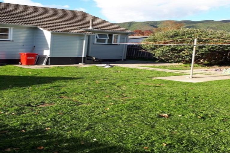 Photo of property in 26 Prouse Crescent, Naenae, Lower Hutt, 5011