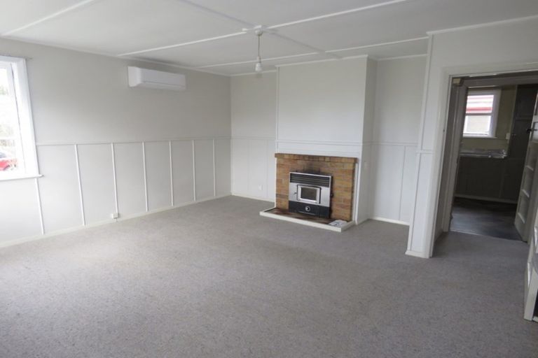 Photo of property in 8 Colvin Street, Westport, 7825