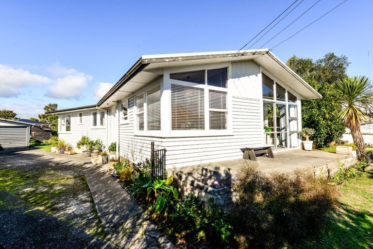 Photo of property in 49 English Street, St Andrews, Hamilton, 3200