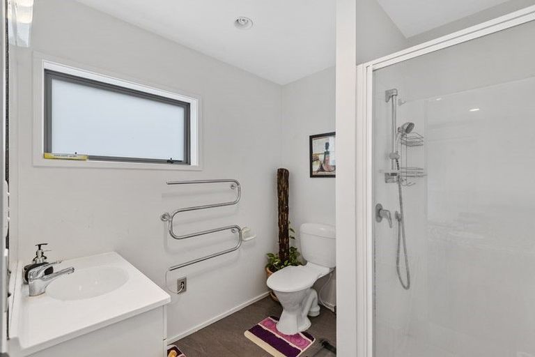 Photo of property in 4/103 Swanson Road, Henderson, Auckland, 0610