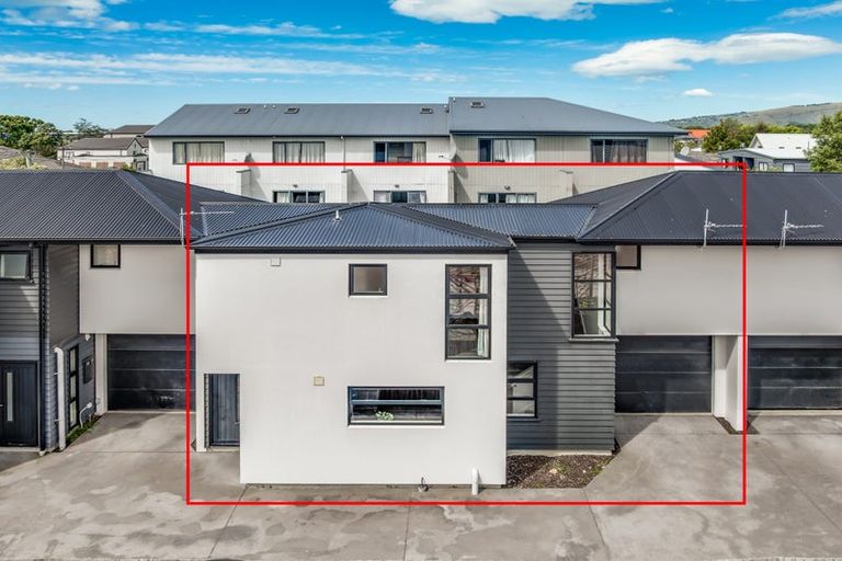 Photo of property in 70a Burke Street, Addington, Christchurch, 8024