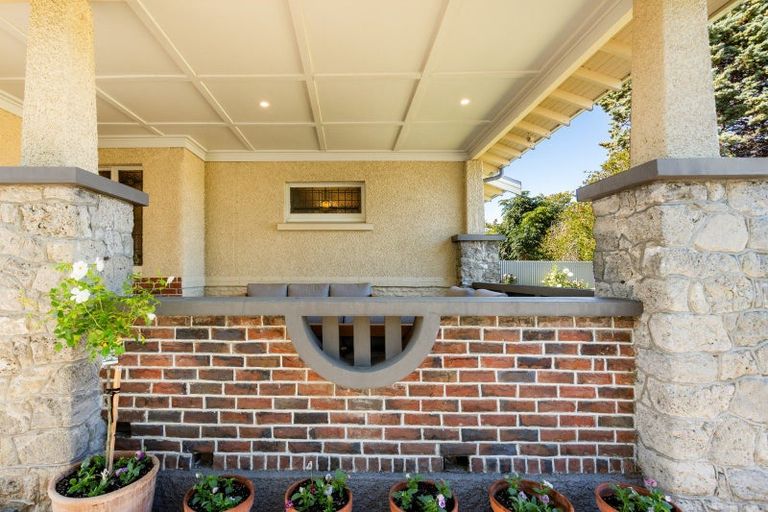 Photo of property in 13 Nelson Crescent, Napier South, Napier, 4110