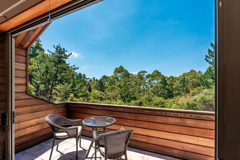 Photo of property in 70 Scott Road, Stanmore Bay, Whangaparaoa, 0932