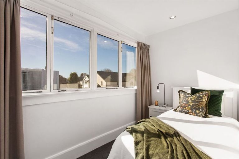 Photo of property in 1/130 Clyde Road, Ilam, Christchurch, 8041