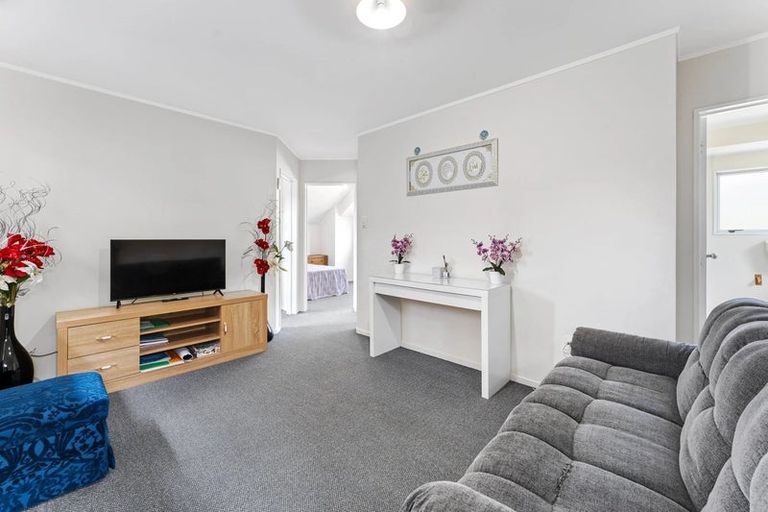 Photo of property in 9 Misty Place, Papatoetoe, Auckland, 2025