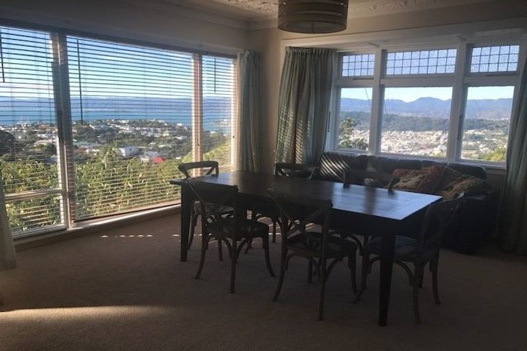 Photo of property in 44 Highbury Road, Highbury, Wellington, 6012