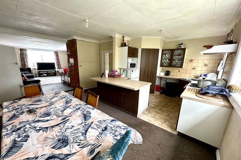 Photo of property in 44 Lowestoft Street, Balclutha, 9230