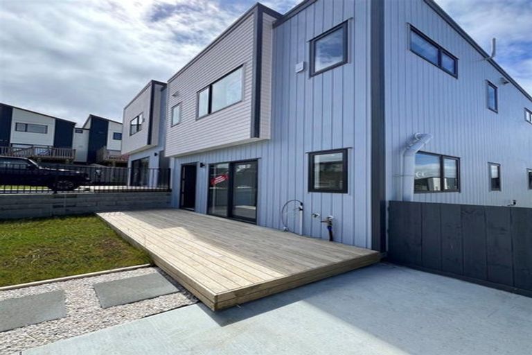 Photo of property in 4b Wahine Street, Papakura, 2110