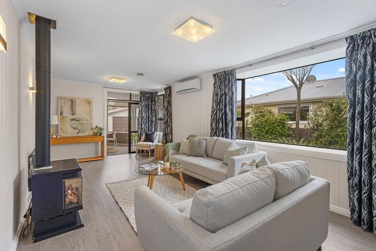 Photo of property in 255 Bower Avenue, North New Brighton, Christchurch, 8083