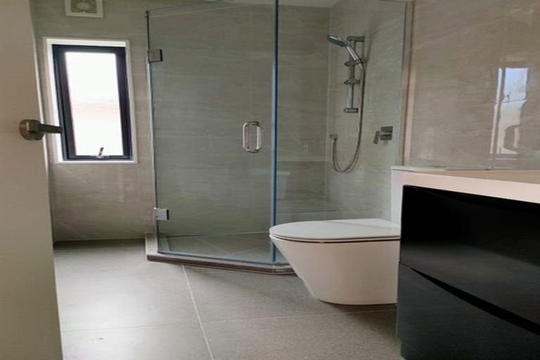 Photo of property in 47a Withers Road, Glen Eden, Auckland, 0602