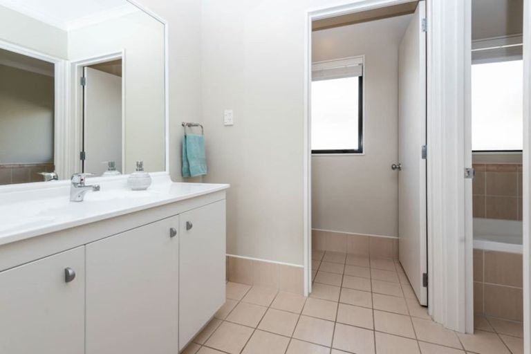 Photo of property in 135 Guys Road, East Tamaki, Auckland, 2013