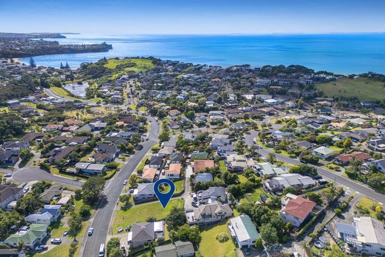 Photo of property in 47 Ferry Road, Arkles Bay, Whangaparaoa, 0932