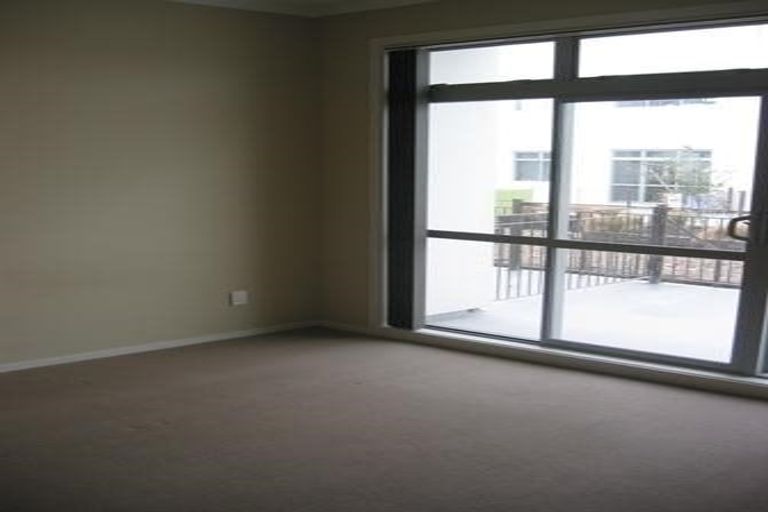 Photo of property in 20/11 Carlos Drive, Flat Bush, Auckland, 2016