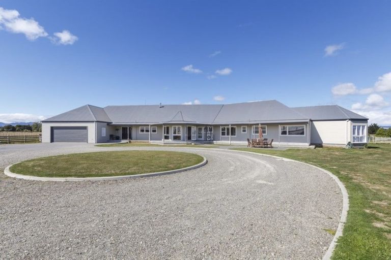 Photo of property in 117 Clevely Line, Bunnythorpe, Palmerston North, 4478