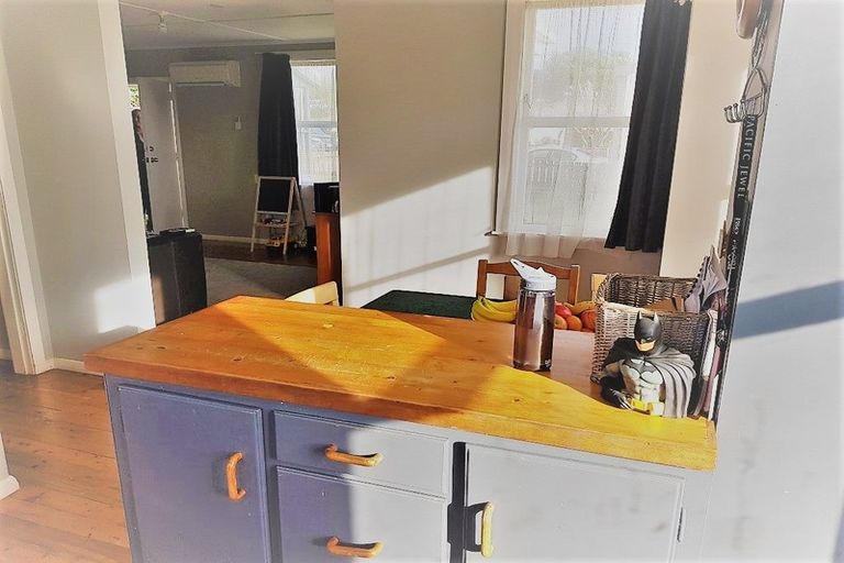 Photo of property in 75 Matatiro Street, Titahi Bay, Porirua, 5022