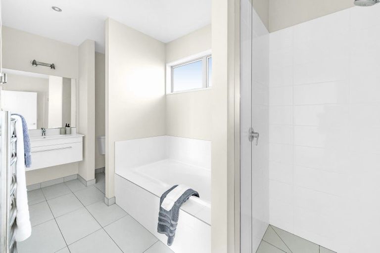 Photo of property in 26 Melville Crescent, Rolleston, 7614