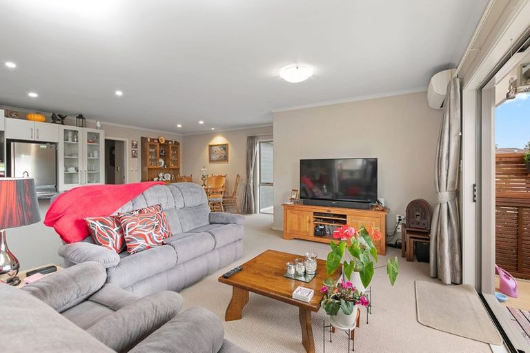 Photo of property in 32 Havenbrook Way, Pyes Pa, Tauranga, 3112