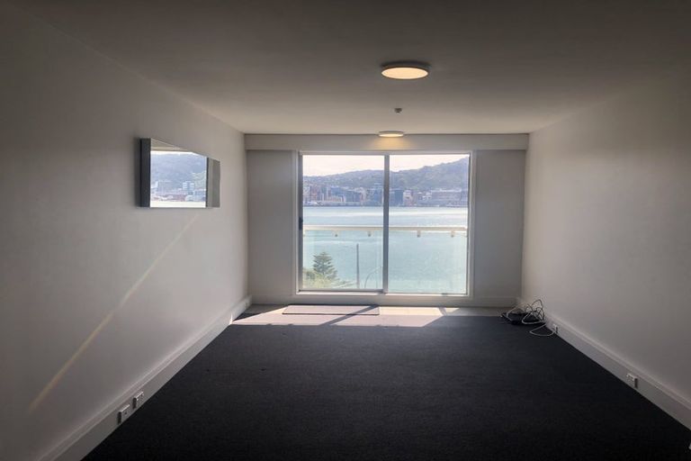Photo of property in The Capital, 17/370 Oriental Parade, Oriental Bay, Wellington, 6011