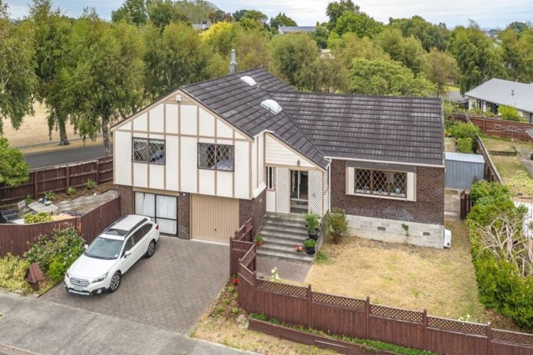 Photo of property in 5 Aiken Road, Saint Johns Hill, Whanganui, 4501