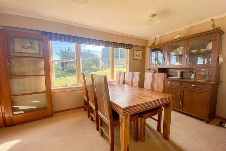 Photo of property in 25 Main Road, Maheno, Oamaru, 9495