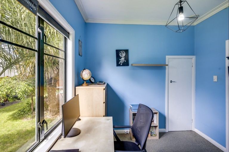 Photo of property in 54 Osier Road, Greenmeadows, Napier, 4112