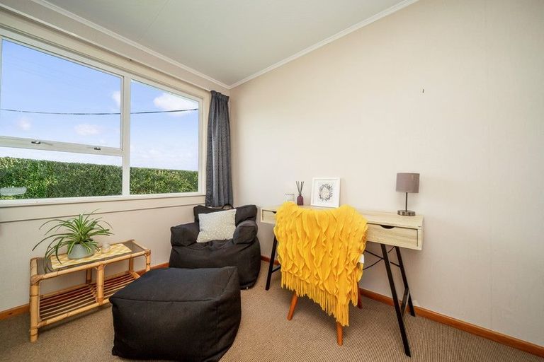 Photo of property in 95 Koru Road, Omata, New Plymouth, 4374