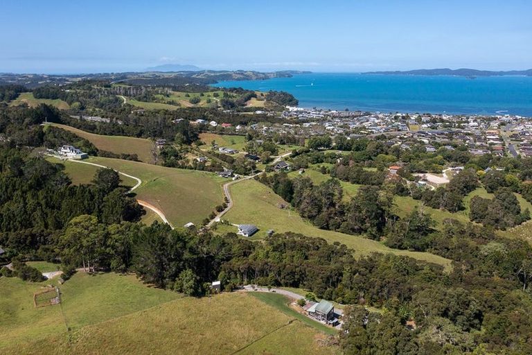 Photo of property in 27 Lett Road, Snells Beach, 0920