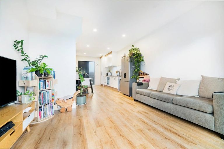 Photo of property in 4/17 Woodford Avenue, Henderson, Auckland, 0610