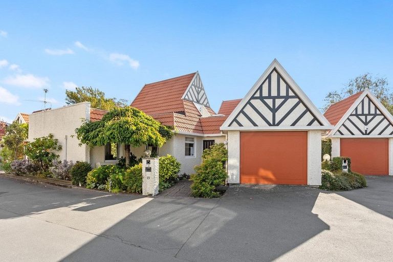 Photo of property in 24d Mansfield Avenue, St Albans, Christchurch, 8014