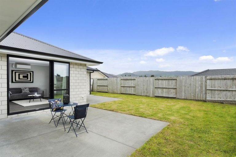 Photo of property in 8c No 2 Road, Te Puke, 3119