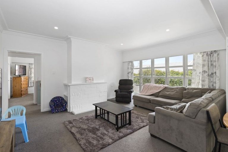 Photo of property in 68 Storey Avenue, Forest Lake, Hamilton, 3200