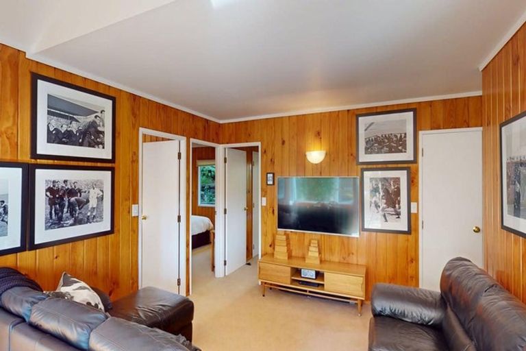 Photo of property in 37 Tyndall Street, Waiwhetu, Lower Hutt, 5010