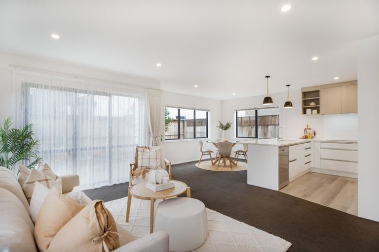 Photo of property in 10 Okoutu Lane, Moera, Lower Hutt, 5010