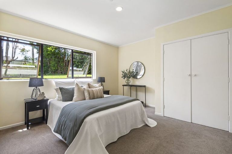 Photo of property in 254a East Coast Road, Forrest Hill, Auckland, 0620