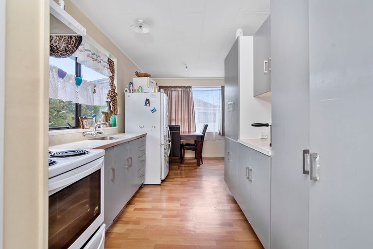 Photo of property in 9 Goldie Street, Pukehangi, Rotorua, 3015