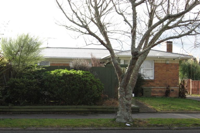 Photo of property in 32 Northolt Road, Fairview Downs, Hamilton, 3214