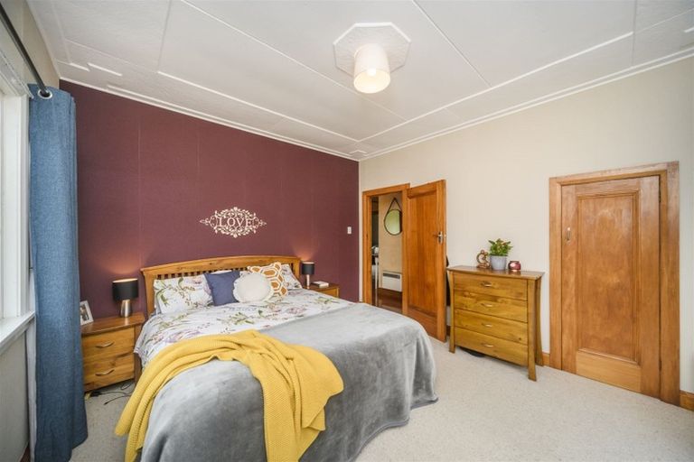 Photo of property in 12 Poole Street, Feilding, 4702