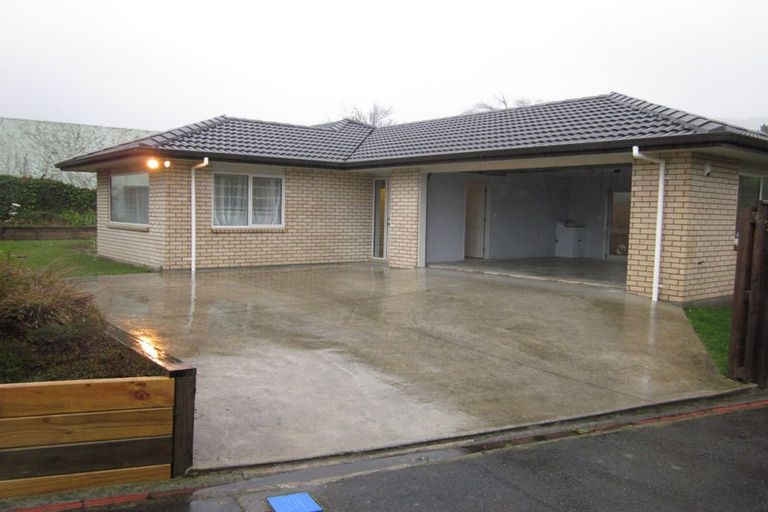 Photo of property in 32a Whitemans Road, Silverstream, Upper Hutt, 5019
