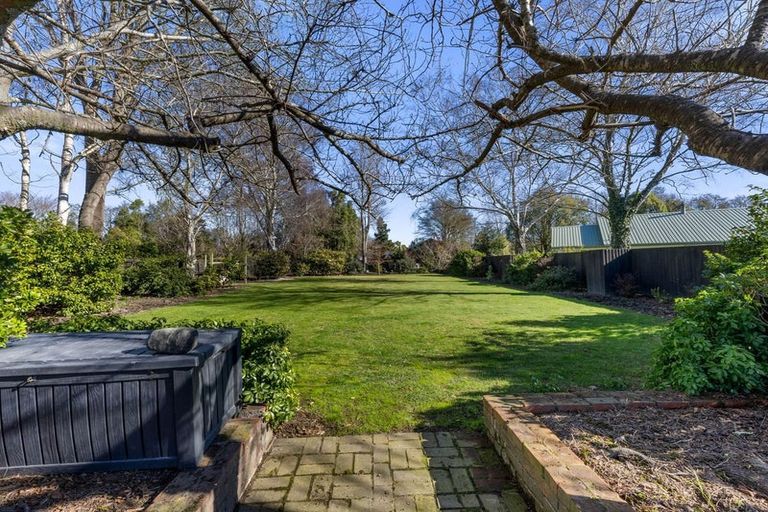 Photo of property in 24 Broad Street, Southbridge, 7602