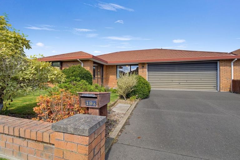 Photo of property in 19a Sheraton Place, Redwood, Christchurch, 8051