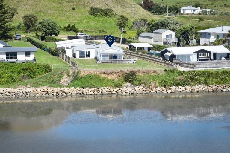 Photo of property in 176 Mahia East Coast Road, Mahia, 4198