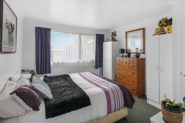 Photo of property in 48 Norbiton Road, Foxton, 4814