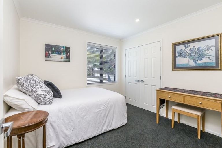Photo of property in 78 Pemberton Avenue, Bayview, Auckland, 0629