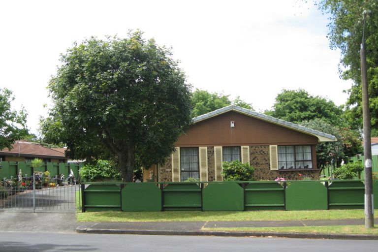 Photo of property in 3 Kamulla Court, Conifer Grove, Takanini, 2112