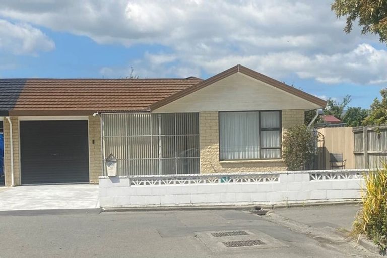 Photo of property in 1/10 Guise Lane, Hillmorton, Christchurch, 8025