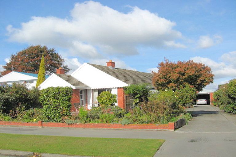 Photo of property in 39 Raxworthy Street, Ilam, Christchurch, 8041